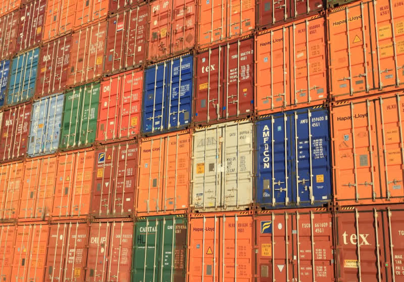 Global Shipping Delays Impact Retail Industry