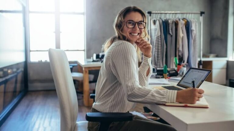 How to Start a Dropshipping Business in 2021 Dropshipping Business Opportunities Explained