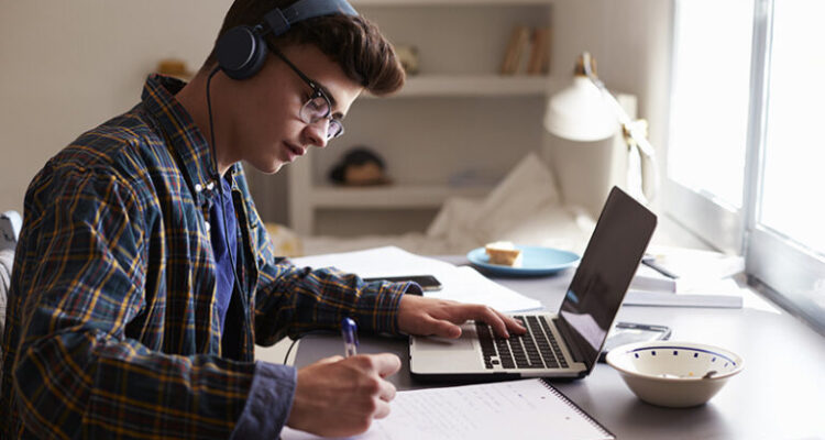 The Impact of Mobile Learning in Education Revolutionizing Learning